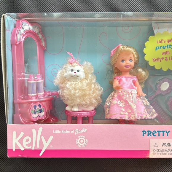 MATTEL PRETTY KITTY GIFT SET KELLY LITTLE SISTER OF BARBIE LILY  VANITY TABLE - Picture 3 of 10